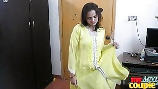 indian sexy sonia bhabhi masturbation